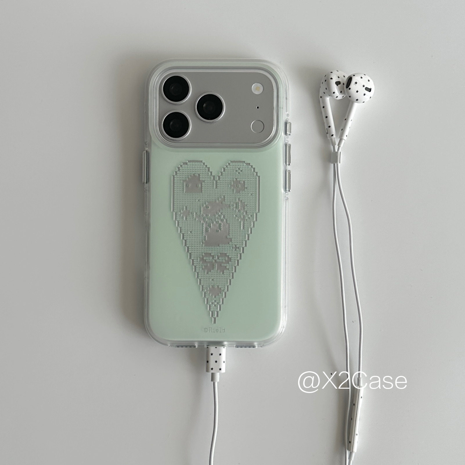 Phone Cases Green - غطاء هاتف كوري بتصميم أرنب بيكسل