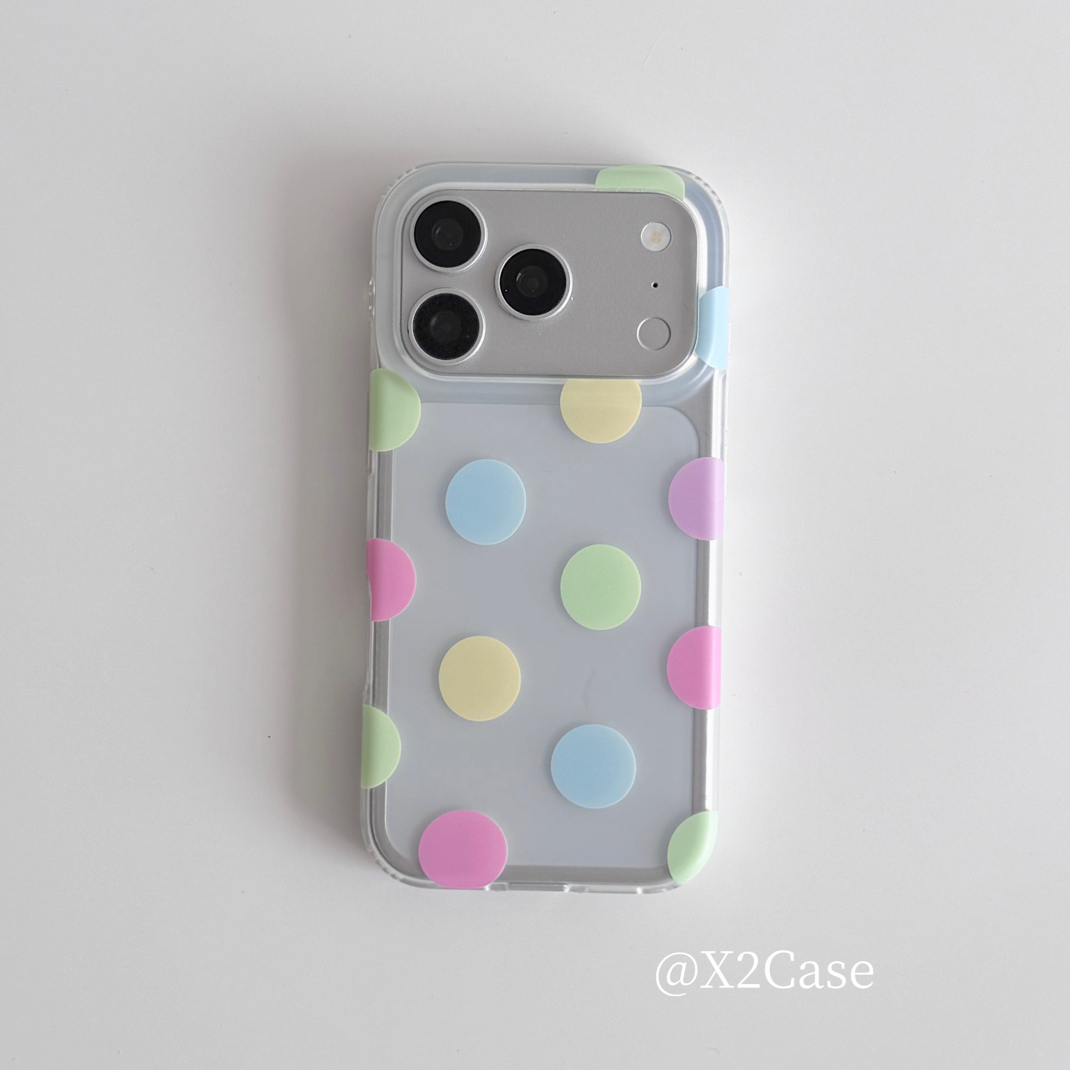 غطاء هاتف كوري ملون بنقاط البو - مراجعة Phone Cases Iphone 13 وسعره